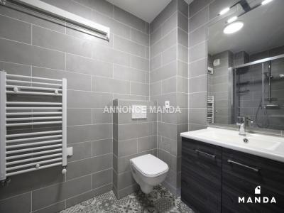 Louer Appartement 25 m2 Paris-20eme-arrondissement