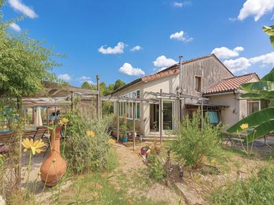 For sale Ruffec 6 rooms 120 m2 Charente (16700) photo 0