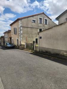 Acheter Maison 213 m2 Charroux