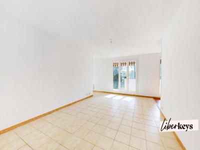 For sale Salon-de-provence 4 rooms 84 m2 Bouches du Rhone (13300) photo 2