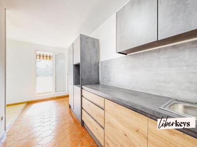 For sale Salon-de-provence 4 rooms 84 m2 Bouches du Rhone (13300) photo 3