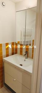For rent Bordeaux 2 rooms 52 m2 Gironde (33000) photo 3