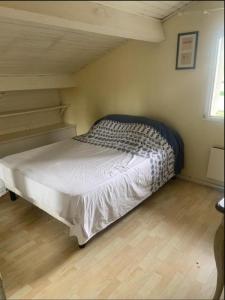 For rent Merignac 1 room 10 m2 Gironde (33700) photo 0