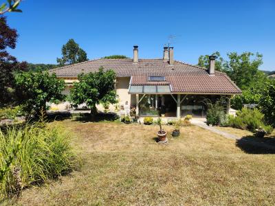 For sale Bon-encontre 6 rooms 151 m2 Lot et garonne (47240) photo 0