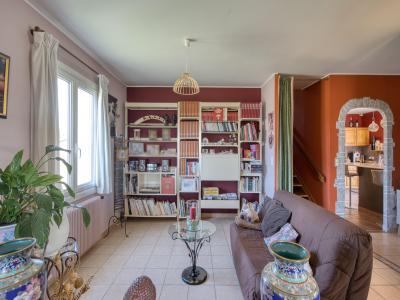 For sale Camaret-sur-aigues 5 rooms 130 m2 Vaucluse (84850) photo 3