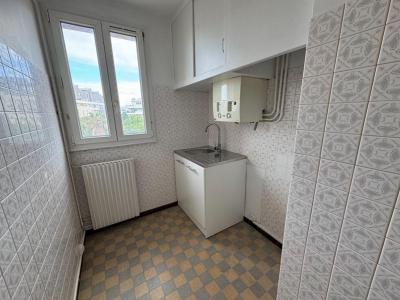 For sale Marseille-10eme-arrondissement 3 rooms 49 m2 Bouches du Rhone (13010) photo 4