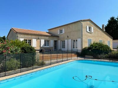 For sale Sauveterre-de-guyenne 7 rooms 159 m2 Gironde (33540) photo 0