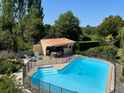 For sale Sauveterre-de-guyenne 7 rooms 159 m2 Gironde (33540) photo 1