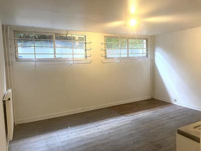 For sale Neuilly-sur-seine 1 room 25 m2 Hauts de Seine (92200) photo 0