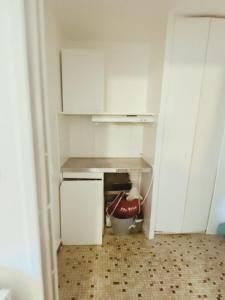 For sale Montpellier 1 room 18 m2 Herault (34080) photo 0