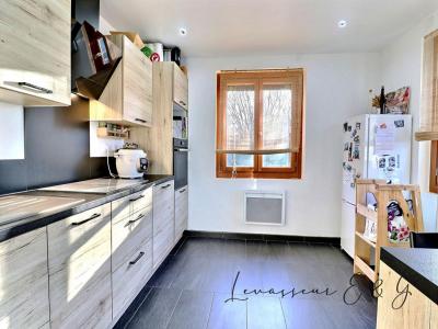 For sale Breuil-le-vert 5 rooms 80 m2 Oise (60600) photo 3