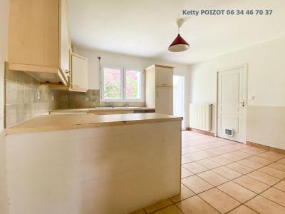 For sale Carquefou 8 rooms 130 m2 Loire atlantique (44470) photo 2