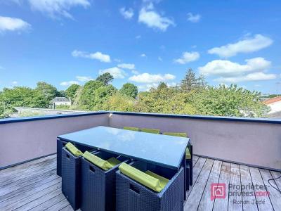 For sale Sautron 5 rooms 153 m2 Loire atlantique (44880) photo 3