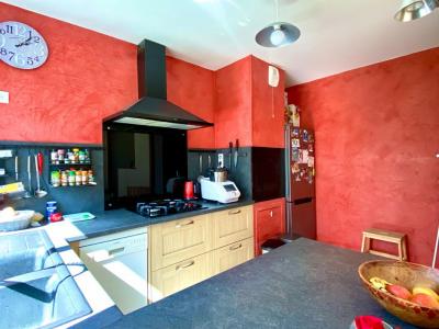 For sale Sevres 5 rooms 92 m2 Hauts de Seine (92310) photo 2