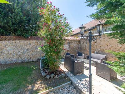 For sale Vierzon 9 rooms 222 m2 Cher (18100) photo 2
