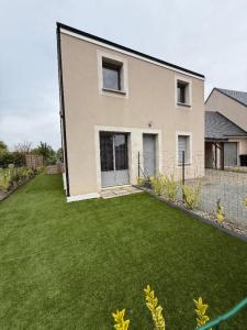 For sale Seiches-sur-le-loir 5 rooms 111 m2 Maine et loire (49140) photo 1