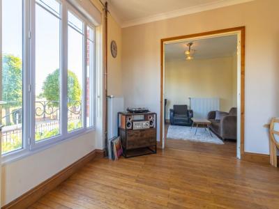 For sale Poulaines 6 rooms 90 m2 Indre (36210) photo 2
