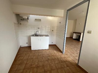 For rent Vigan 2 rooms 44 m2 Gard (30120) photo 2