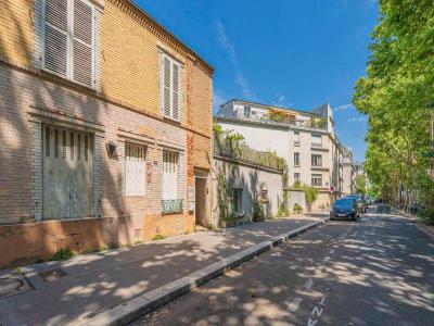 For sale Paris-18eme-arrondissement 5 rooms 114 m2 Paris (75018) photo 2