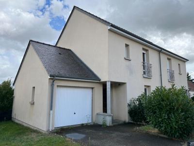 For sale Poille-sur-vegre 3 rooms 66 m2 Sarthe (72350) photo 2