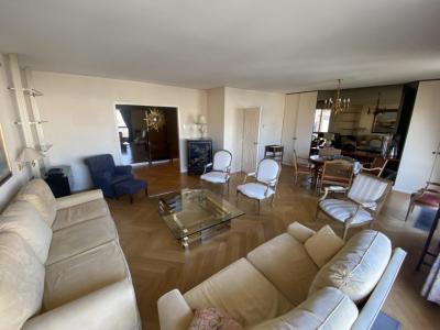 For rent Paris-7eme-arrondissement 4 rooms 105 m2 Paris (75007) photo 4