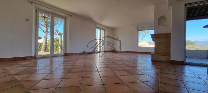 For rent Pertuis 5 rooms 142 m2 Vaucluse (84120) photo 2
