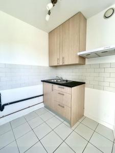 For rent Bedee 2 rooms 42 m2 Ille et vilaine (35137) photo 2