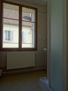 Louer Appartement Villeneuve-sur-yonne Yonne