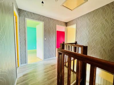 For sale Buxy 5 rooms 92 m2 Saone et loire (71390) photo 4