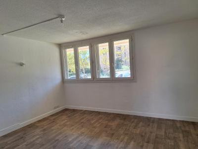 Annonce Location 2 pices Appartement Frejus 83