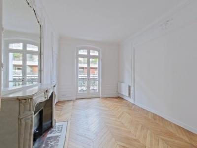 For rent Paris-16eme-arrondissement 4 rooms 147 m2 Paris (75016) photo 3