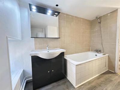 For sale Saint-pierre-sur-dives 4 rooms 62 m2 Calvados (14170) photo 2
