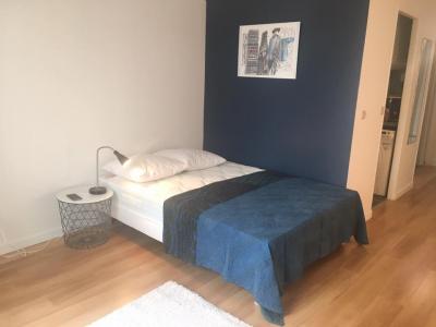 Annonce Location Appartement Paris-18eme-arrondissement 75