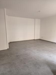 For rent Villefranche-sur-saone 3 rooms 61 m2 Rhone (69400) photo 3