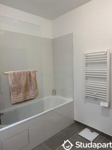 Louer Appartement 11 m2 Creteil