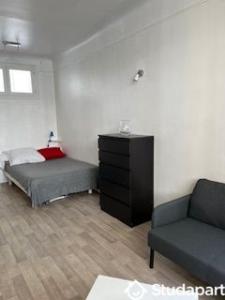 Louer Appartement Paris-17eme-arrondissement Paris
