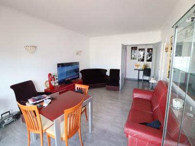 For sale LA LUNETTE 4 rooms 99 m2 Pyrenees orientales (66000) photo 0