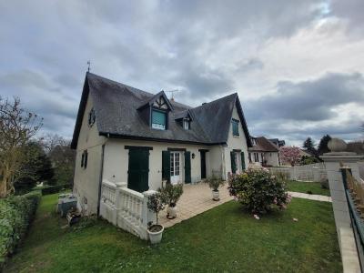 For sale 8 rooms 172 m2 Eure et loir (28400) photo 0