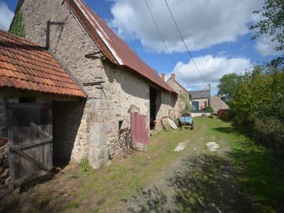 For sale 10 MNS DE BOUSSAC 4 rooms 78 m2 Creuse (23600) photo 2