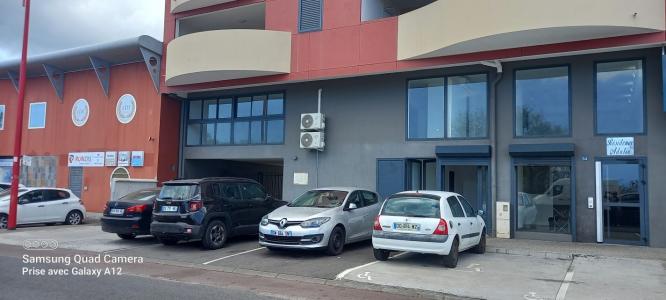For sale BOEUF MORT 10 rooms 350 m2 Reunion (97419) photo 3