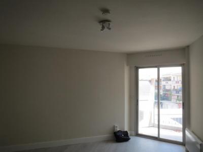 For sale GARE 1 room 24 m2 Herault (34000) photo 1