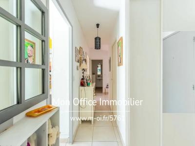 For sale Marseille-9eme-arrondissement 3 rooms 65 m2 Bouches du Rhone (13009) photo 3