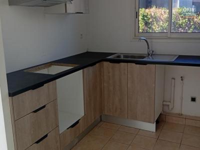 For rent Saint-gilles-les-bains 65 m2 Reunion (97434) photo 1