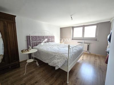 For sale Tourcoing 4 rooms 75 m2 Nord (59200) photo 0