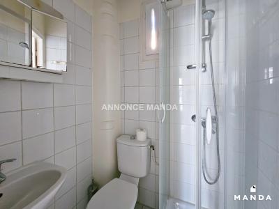 Louer Appartement 29 m2 Paris-20eme-arrondissement