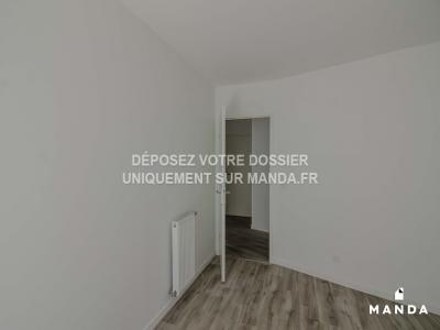 For rent Poissy 3 rooms 63 m2 Yvelines (78300) photo 1
