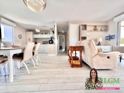 For sale Saint-jean-de-vedas 4 rooms 72 m2 Herault (34430) photo 3