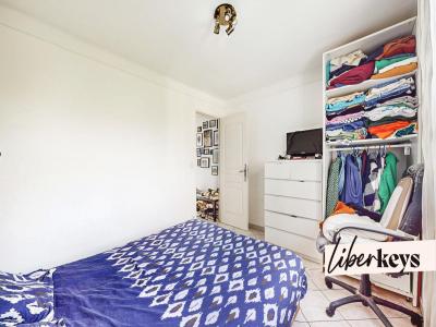 For sale Marseille-11eme-arrondissement 3 rooms 63 m2 Bouches du Rhone (13011) photo 4