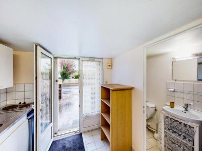 For sale Saintes 7 rooms 110 m2 Charente maritime (17100) photo 3