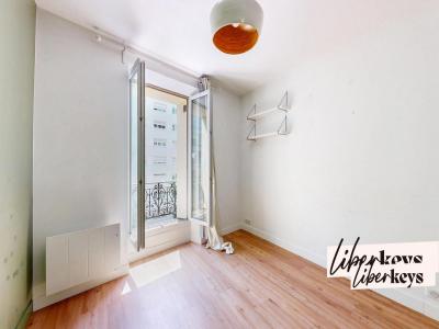 For sale Paris-11eme-arrondissement 2 rooms 33 m2 Paris (75011) photo 2